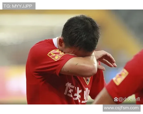 2020年足球界悲痛回顾那些离世的明星球员与他们的传奇故事